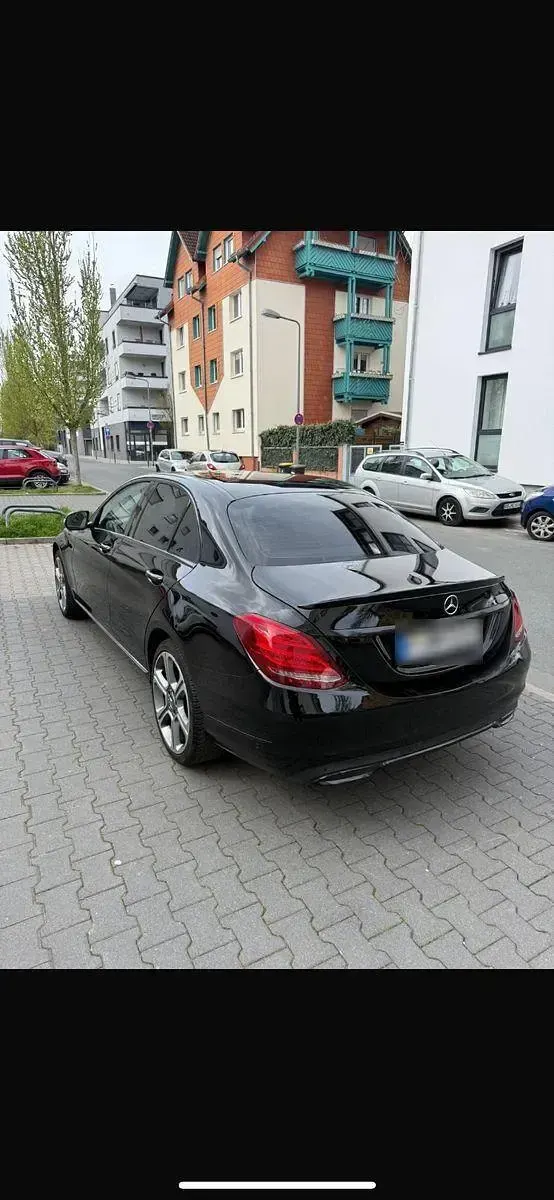Gebraucht Mercedes C250 204 PS (150 kW) 2014 Schwarz Limousine