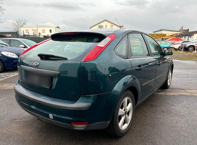 Gebraucht 2005 Ford Focus Trend Kombi | 1.600 € (Guter Preis) - Bild 1/4