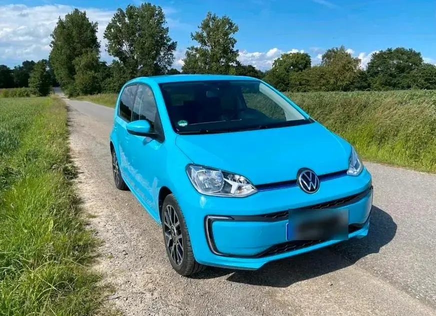 Gebraucht VW e-up! Move 61 kW (83 PS) 2021 Blau Kleinwagen