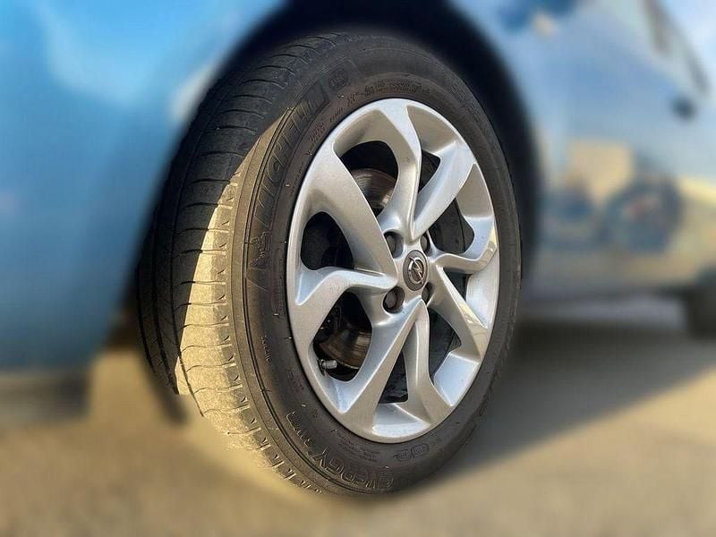 Gebraucht Opel Corsa Innovation 101 PS (74 kW) 2017 Blau Kleinwagen