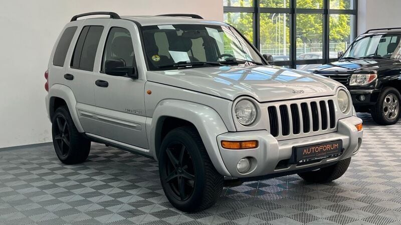 Silber Gebraucht 2003 Jeep Cherokee Limited SUV | 5.999 € (Fairer Preis) - Bild 1/4