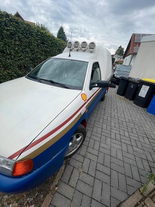 Andere außenfarben Gebraucht 2003 VW Caddy Van / Kleinbus | 1.800 € (Fairer Preis) - Bild 1/4