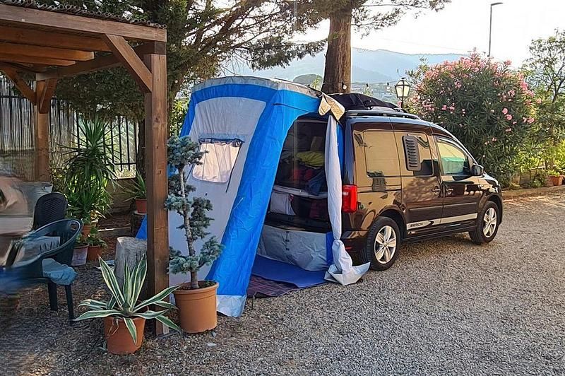 Gebraucht VW Caddy Beach 150 PS (110 kW) 2016 Van / Kleinbus