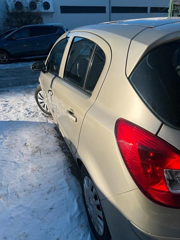 Gebraucht Opel Corsa 86 PS (63 kW) 2006 Gold Kleinwagen
