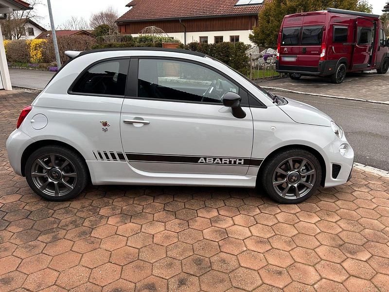Gebraucht Abarth 595C 145 PS (106 kW) 2020 Grau Cabrio