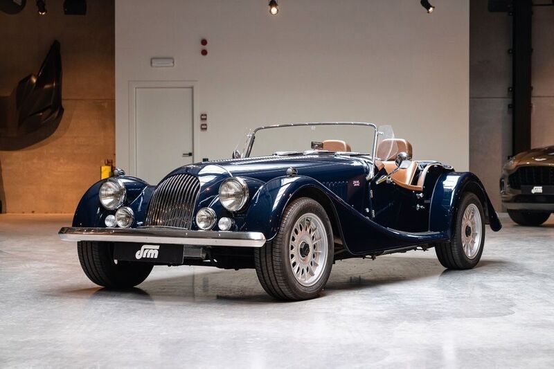 Blau Gebraucht 1998 Morgan Plus 8 Cabrio | 69.900 € - Bild 1/4