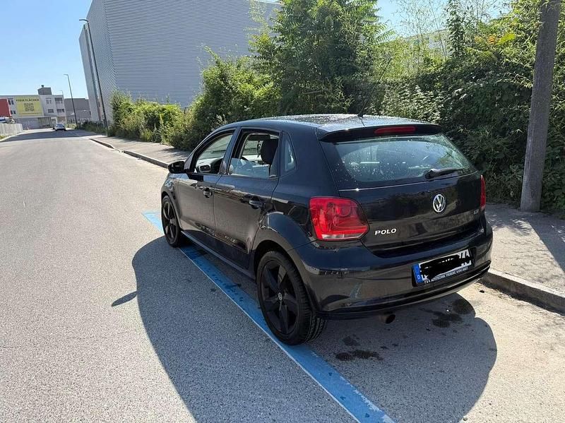 Brugt VW Polo Comfortline 90 HK (66 kW) 2012 Sort Sedan