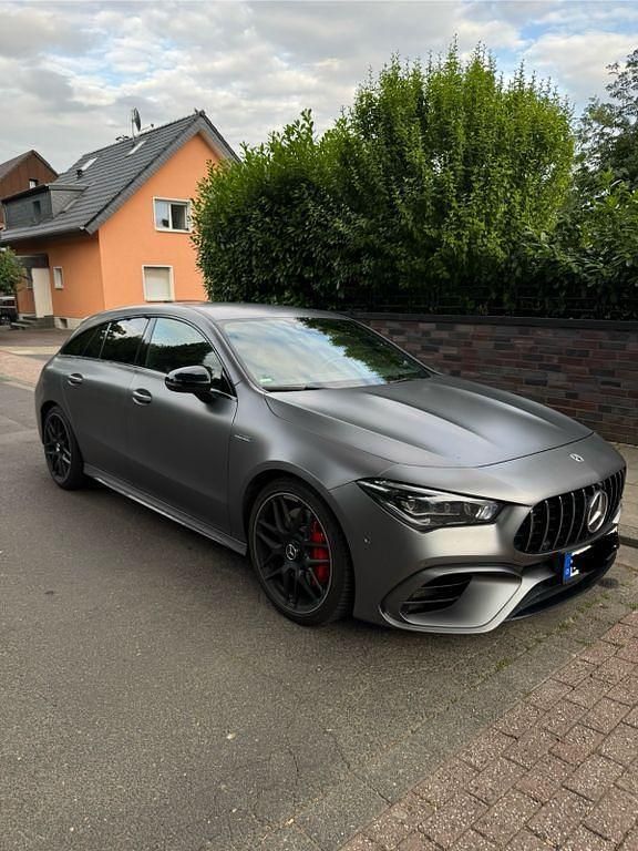 Grau Gebraucht 2020 Mercedes CLA45 AMG Shooting Brake AMG Kombi | 45.700 € (Fairer Preis) - Bild 1/4
