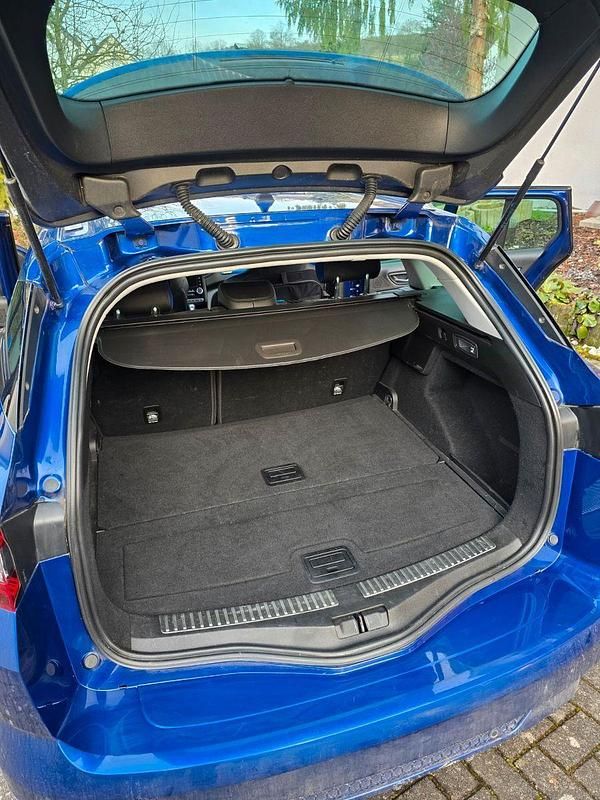 Gebraucht Renault Mégane GrandTour GT 205 PS (150 kW) 2018 Blau Kombi