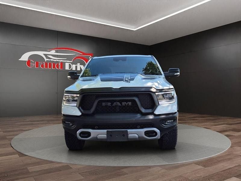 Second-hand Dodge Ram 394 CP (289 kW) 2021 Alb Pickup