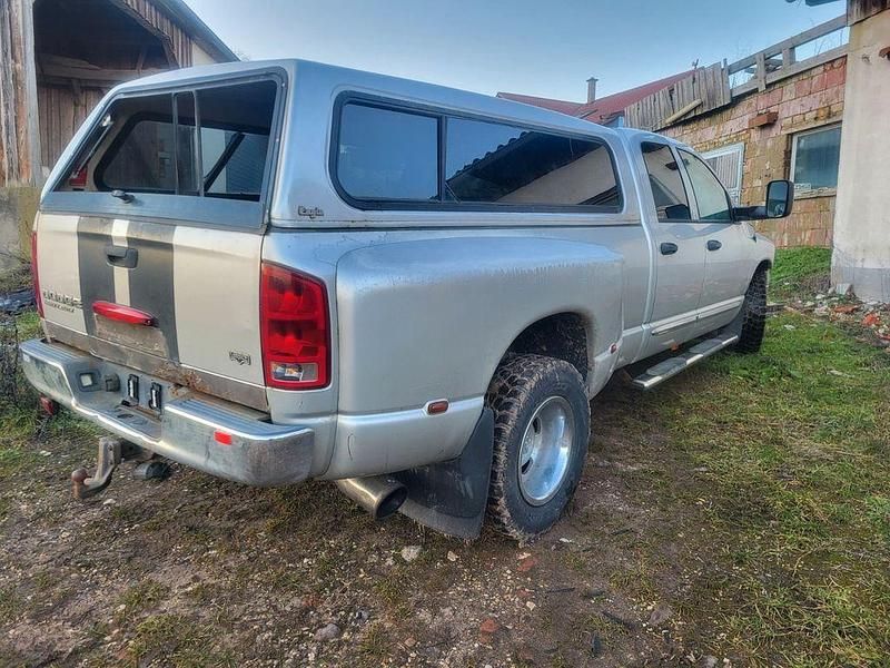 Gebraucht Dodge Ram 309 PS (227 kW) 2005 Silber Pickup
