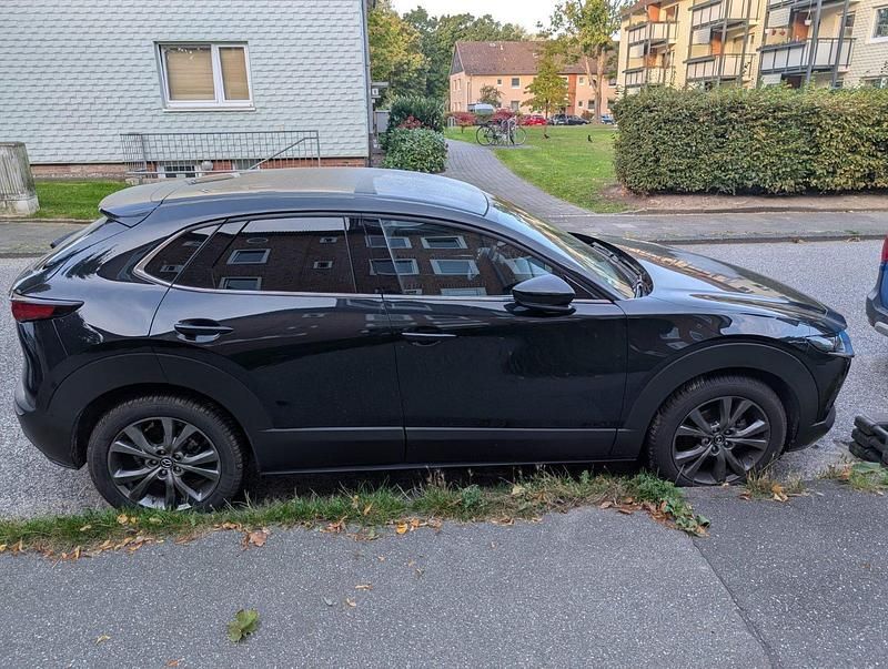 Schwarz Gebraucht 2023 Mazda CX-30 Exclusive-Line SUV | 27.500 € (Fairer Preis) - Bild 1/4
