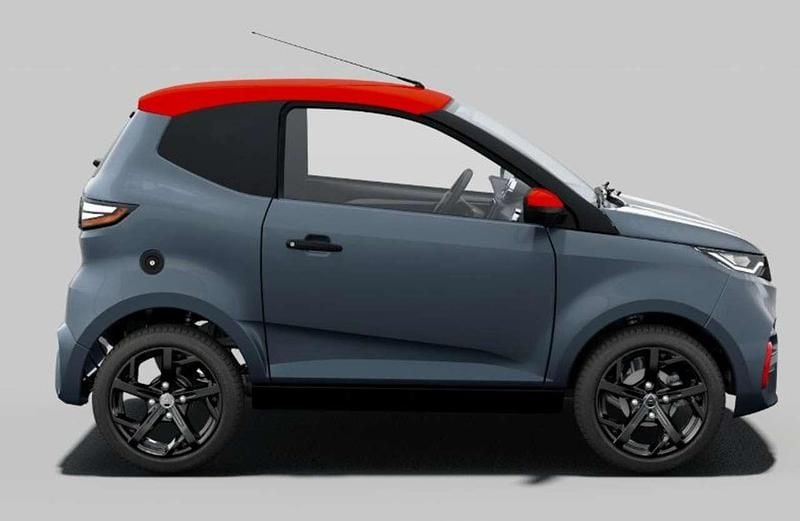 Neu Aixam City Sport 2025 Titanmetallic + paket rot Limousine