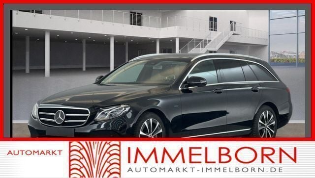 Schwarz Gebraucht 2020 Mercedes E300 Kombi | 21.380 € (Guter Preis) - Bild 1/3