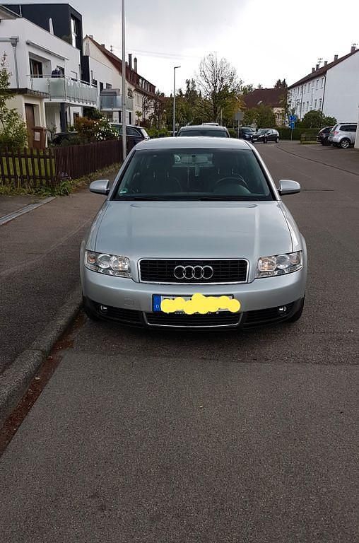 Gebraucht Audi A4 Ambiente 131 PS (96 kW) 2004 Silber Limousine