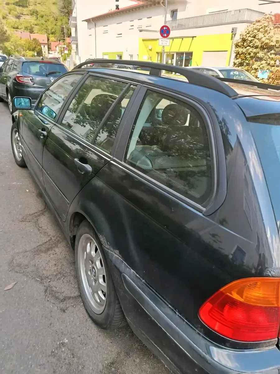 Brugt BMW 320 150 HK (110 kW) 2004 Sort Sedan