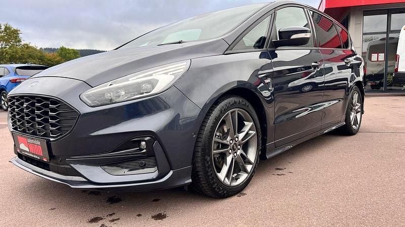 Grau Gebraucht 2022 Ford S-MAX ST-Line Van / Kleinbus | 29.900 € (Superpreis) - Bild 1/4