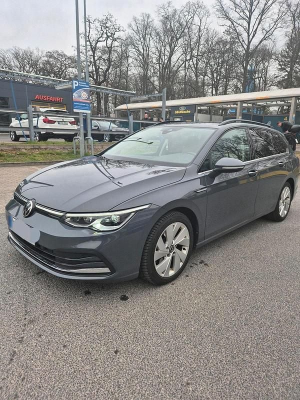 Gebraucht VW Golf VIII Style 150 PS (110 kW) 2021 Grau Kombi