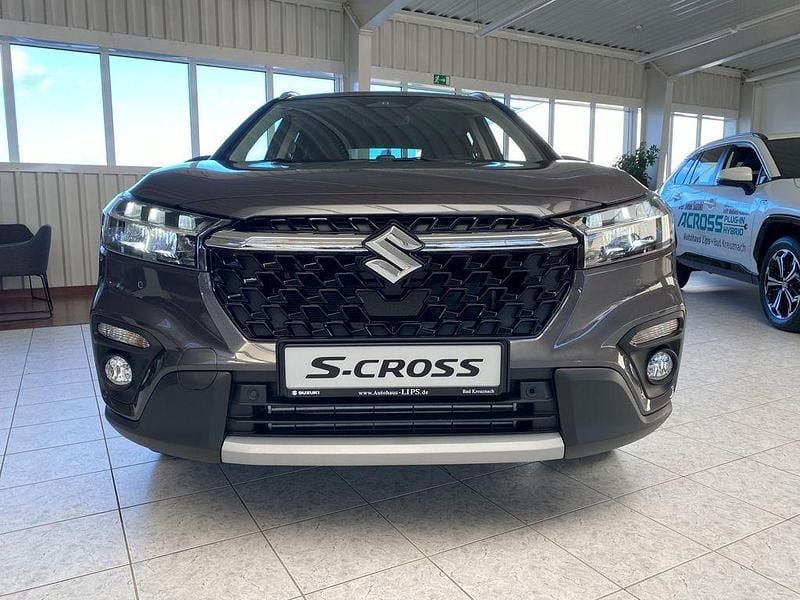 Gebraucht Suzuki SX4 S-Cross Comfort 110 PS (80 kW) 2025 Grau SUV