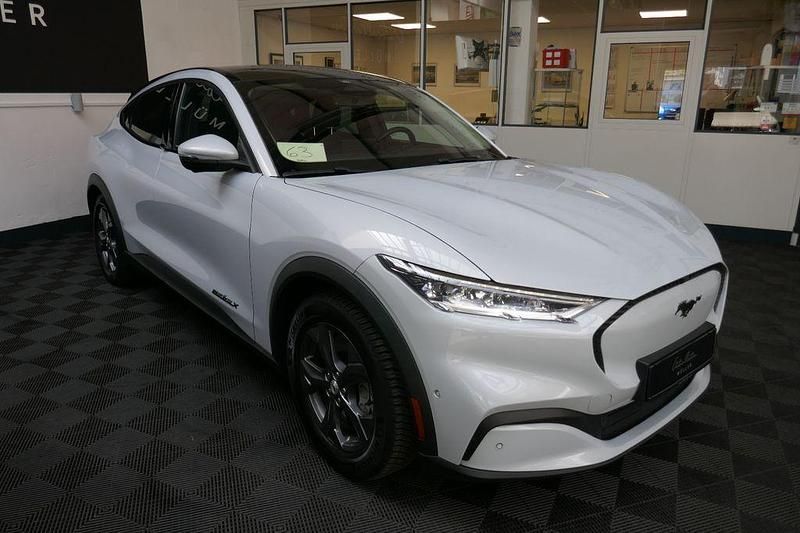 Gebraucht Ford Mustang Extended Range 294 PS (216 kW) 2021 Weiß Limousine