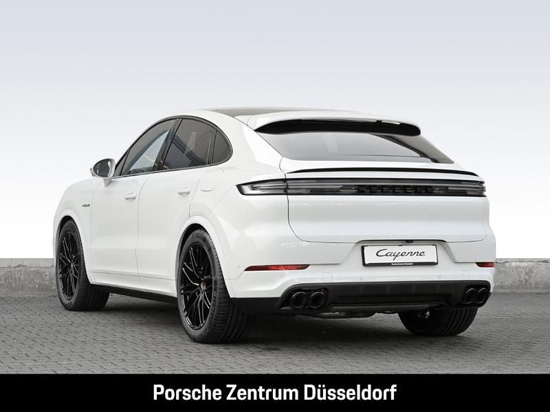 Gebraucht Porsche Cayenne 470 PS (345 kW) 2024 Carraraweißmetallic SUV