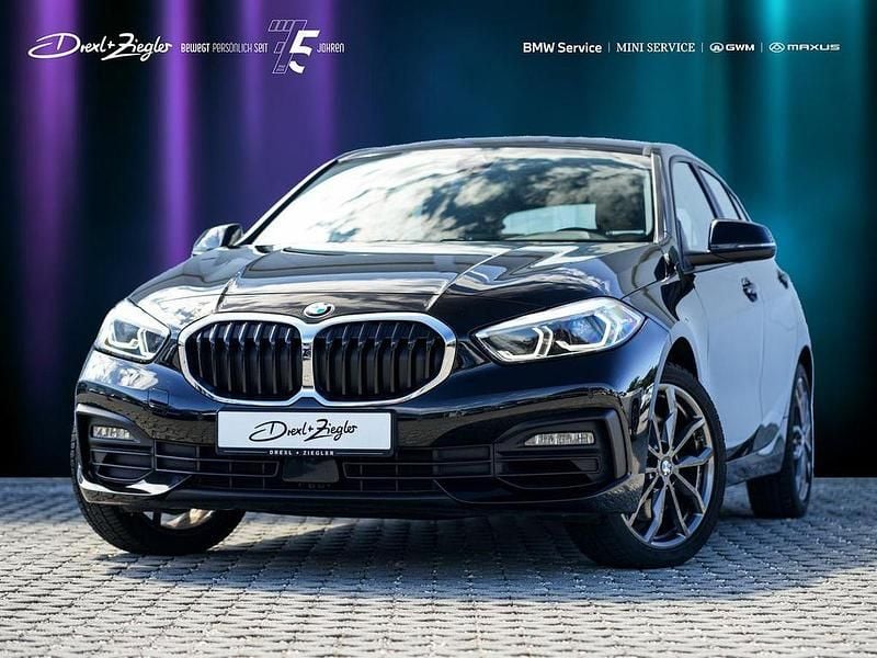 Saphirschwarzmetallic Gebraucht 2023 BMW 120 Advantage Kleinwagen | 26.990 € (Fairer Preis) - Bild 1/4