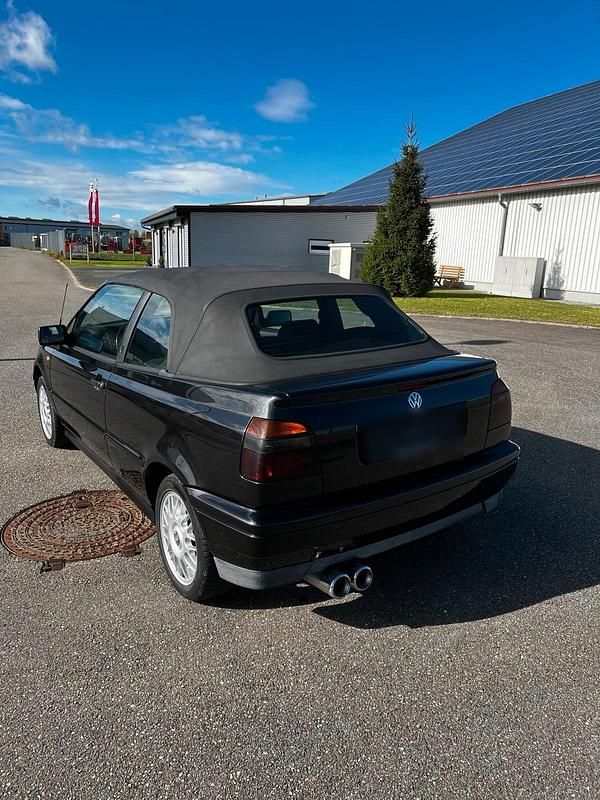 Gebraucht VW Golf Cabriolet Karmann 100 PS (73 kW) 1998 Schwarz Cabrio