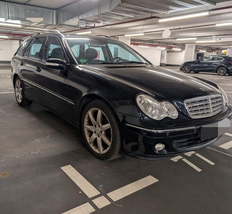 Schwarz Gebraucht 2005 Mercedes C200 Avantgarde Kombi | 1.600 € (Superpreis) - Bild 1/4