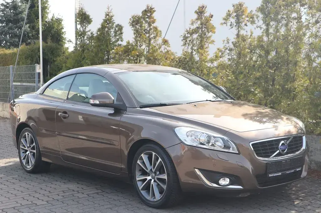 Gebraucht Volvo C70 230 PS (169 kW) 2012 Twilight bronze Cabrio