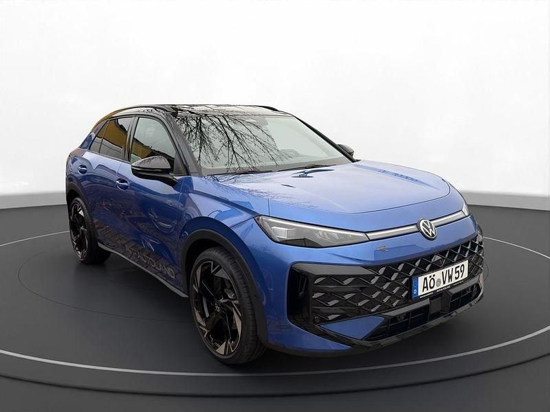 Gebraucht VW T-Roc 150 PS (110 kW) 2025 Celestial blue SUV