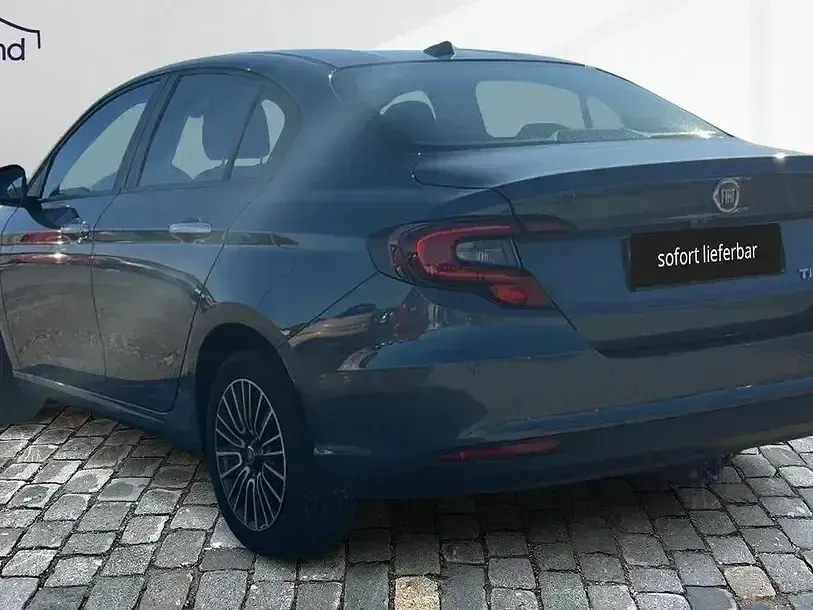 Gebraucht Fiat Tipo 131 PS (96 kW) 2025 Grau Limousine