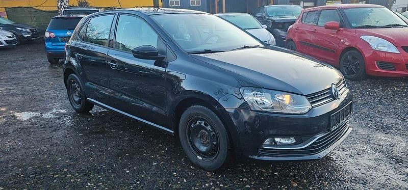 Gebraucht VW Polo Comfortline 90 PS (66 kW) 2015 Schwarz Limousine