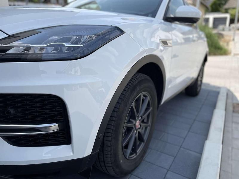 Gebraucht Jaguar E-Pace 200 PS (147 kW) 2021 Weiß SUV