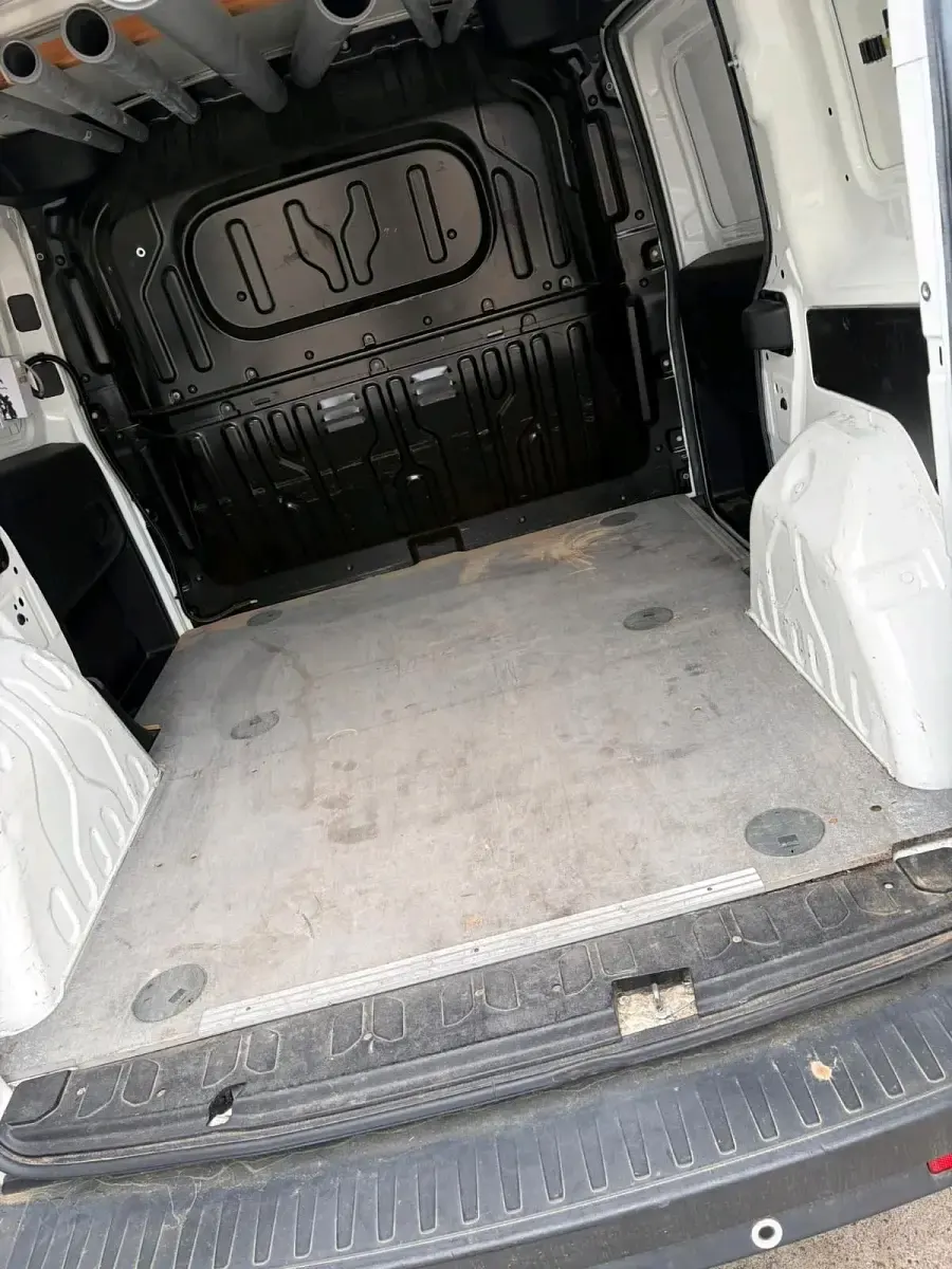 Używany Opel Combo 90 KM (66 kW) 2016 Biały Minivan