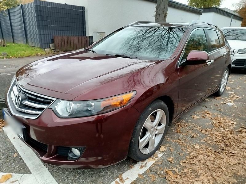 Braun Gebraucht 2011 Honda Accord Kombi | 6.800 € (Guter Preis) - Bild 1/4
