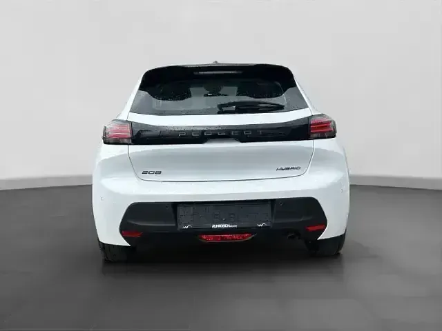Gebraucht Peugeot 208 Style 110 PS (80 kW) 2025 Lack weiss banquise/typ aussenverkleidung spiegel flach standard Kleinwagen