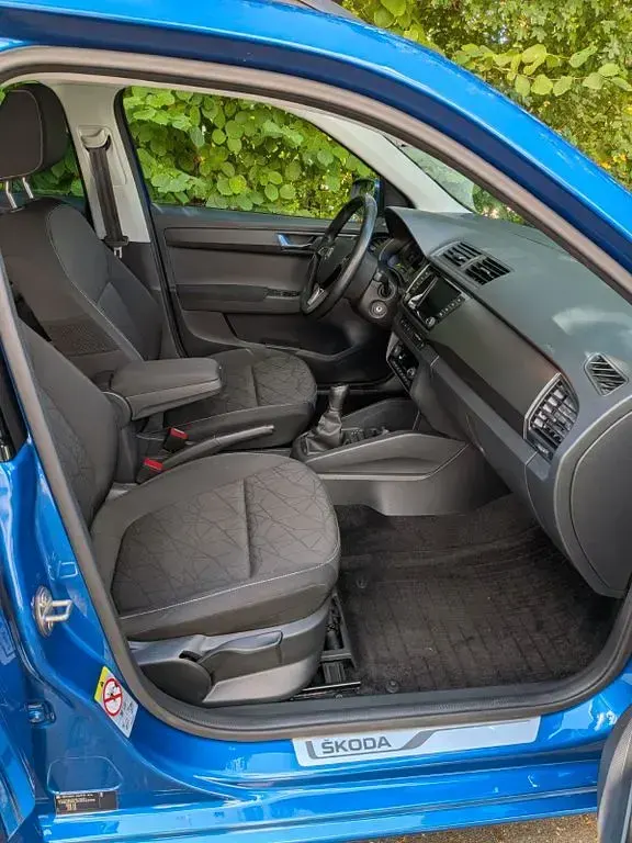 Gebraucht Skoda Fabia Clever 95 PS (69 kW) 2018 Blau Kombi