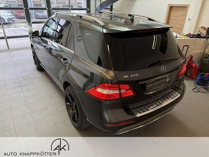 Gebraucht Mercedes ML350 258 PS (189 kW) 2013 Grau SUV