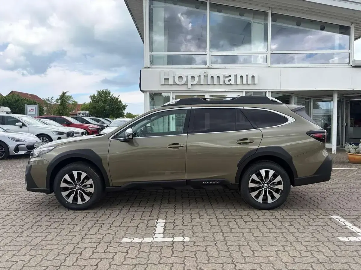 Gebraucht Subaru Outback Platinum 169 PS (124 kW) 2025 Autumn green Kombi