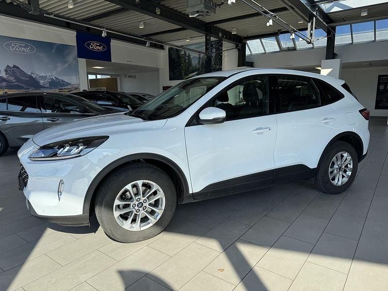 Gebraucht Ford Kuga Cool & Connect 150 PS (110 kW) 2023 Frostweiß SUV