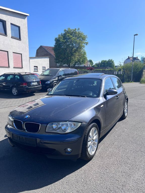 Grau Gebraucht 2007 BMW 116 Kleinwagen | 3.498 € (Fairer Preis) - Bild 1/4