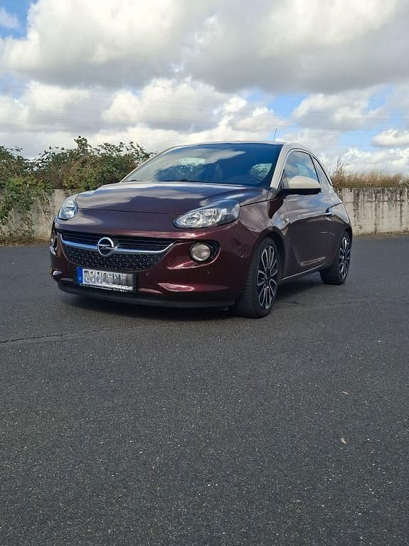 Rot Gebraucht 2013 Opel Adam Kleinwagen | 5.399 € (Fairer Preis) - Bild 1/4