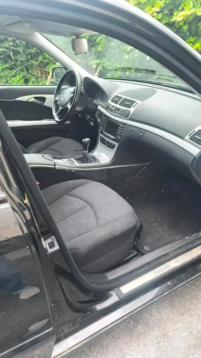 Gebraucht Mercedes E280 Avantgarde 190 PS (139 kW) 2007 Schwarz Kombi