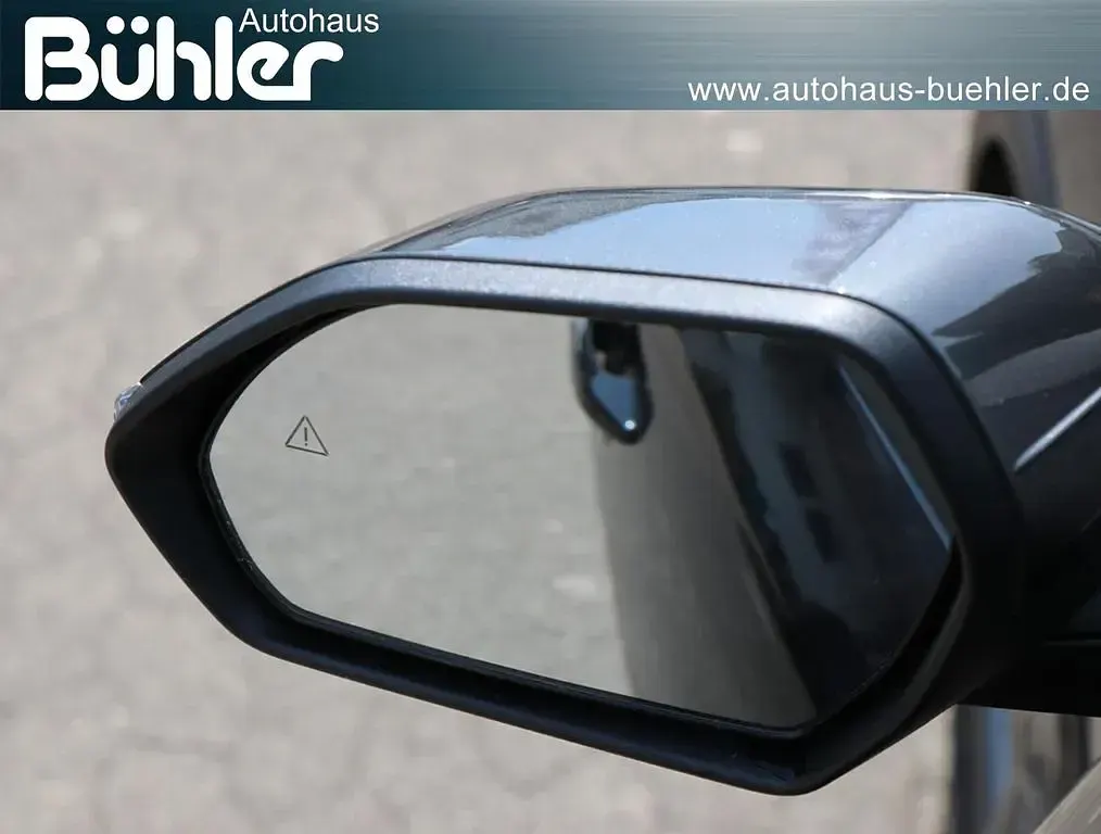 Neu Kia K4 Plus 150 PS (110 kW) 2026 Interstellar grau metallic Limousine