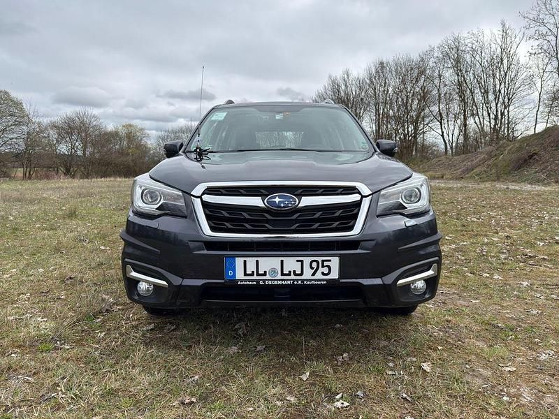 Gebraucht Subaru Forester 150 PS (110 kW) 2017 Grau SUV