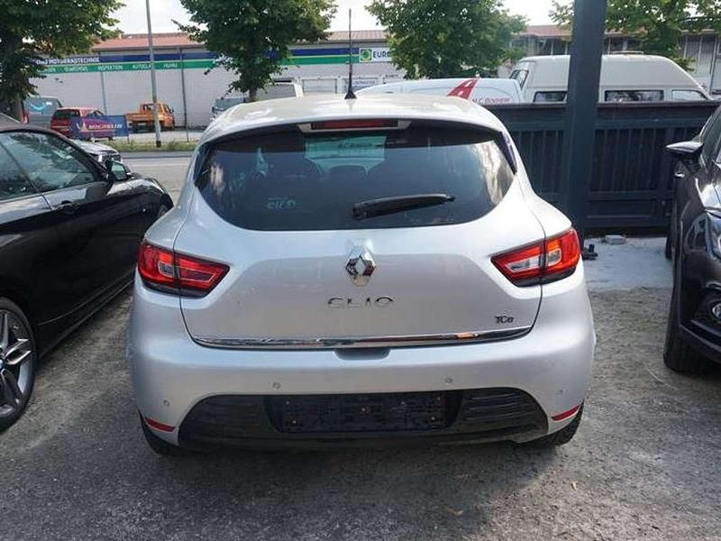 Gebraucht Renault Clio IV LIMITED 90 PS (66 kW) 2017 Silber Kleinwagen