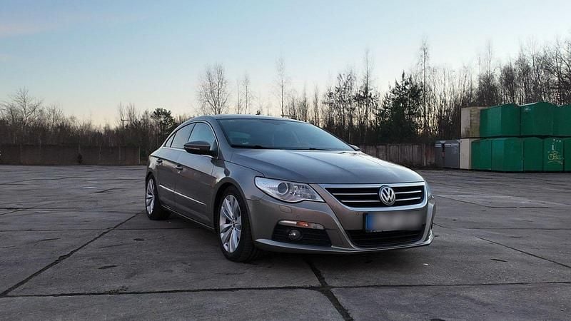 Gebraucht VW Passat 160 PS (117 kW) 2008 Braun Coupé