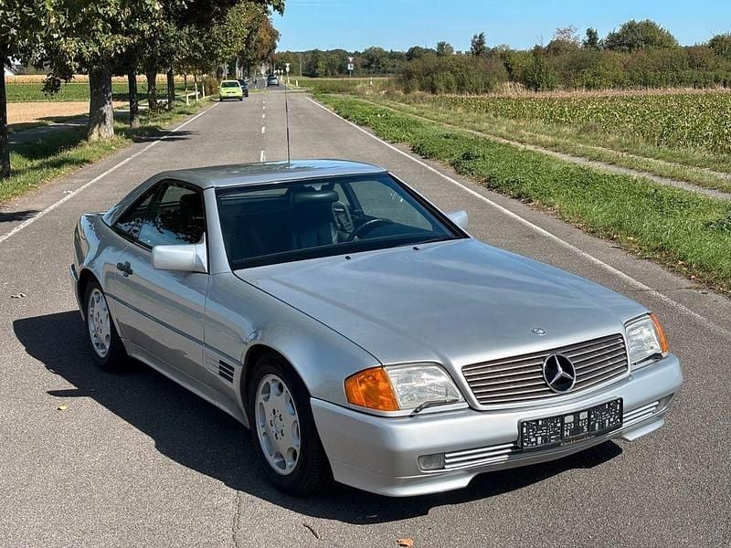 Brilliantsilber 744 (metallic) Gebraucht 1992 Mercedes SL500 Cabrio | 37.990 € - Bild 1/4