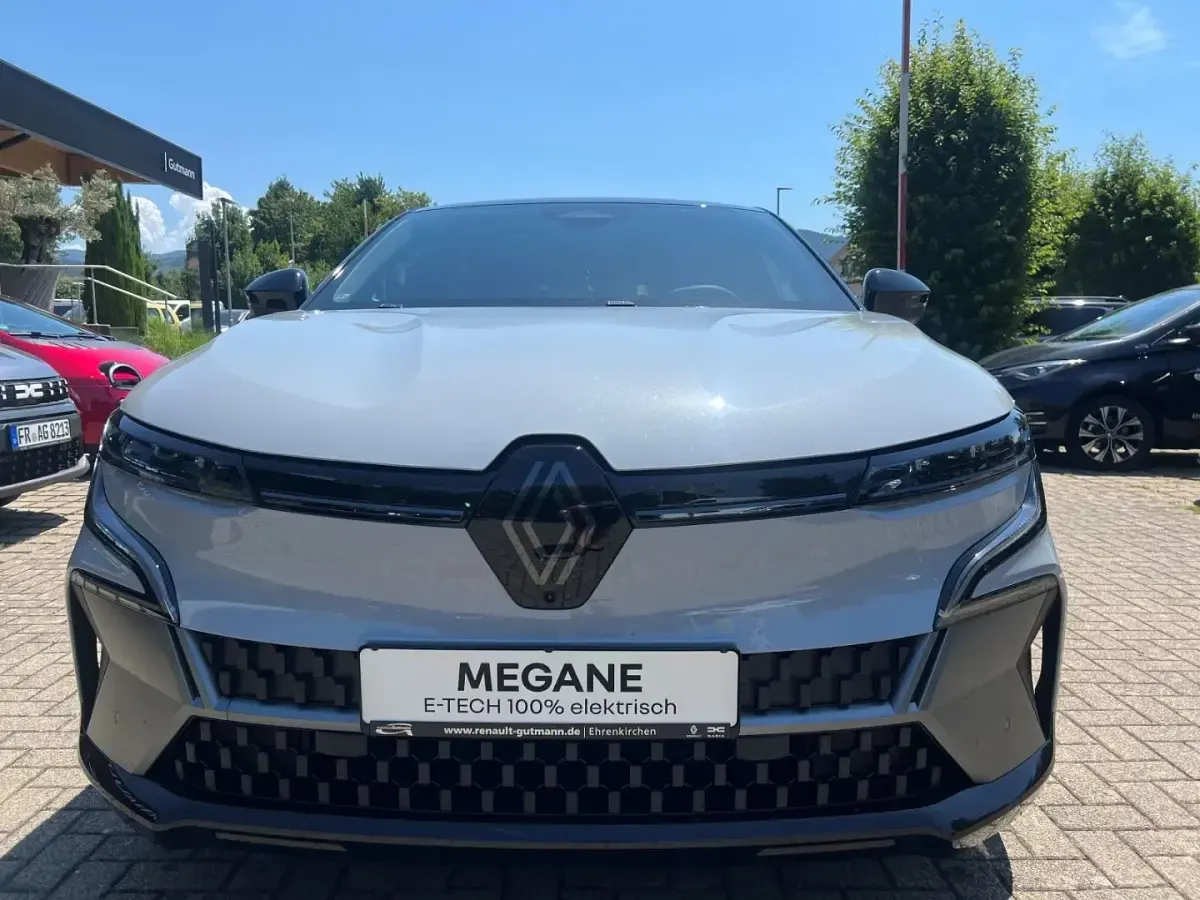 Neu Renault Megane E-Tech Esprit Alpine 160 kW (218 PS) 2026 Grau kqj + schwarz gne Limousine