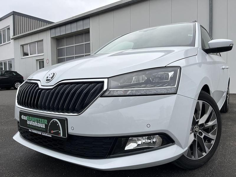 Weiß Gebraucht 2022 Skoda Fabia Clever Kombi | 16.460 € (Fairer Preis) - Bild 1/4